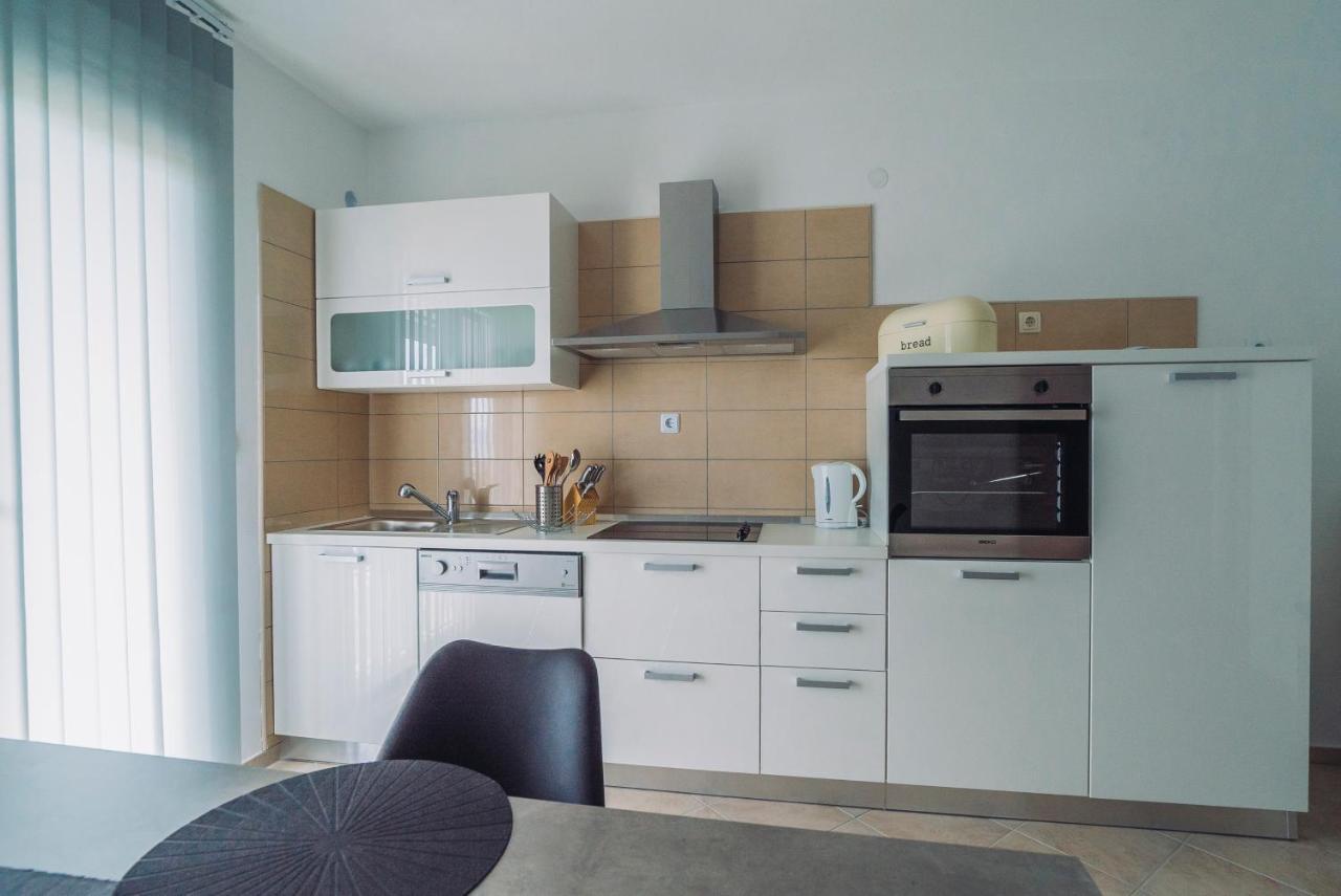 Apartmani Josip Podstrana Zewnętrze zdjęcie